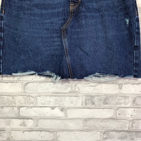 Old Navy Women's Blue High-Waisted Button-Fly Cut-Off Distressed Jean Skirt NWT - Picture 6 of 14